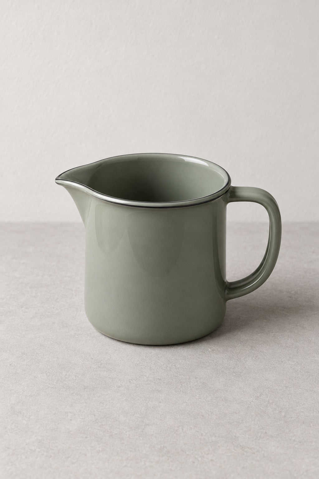 The Pitcher, 01 front