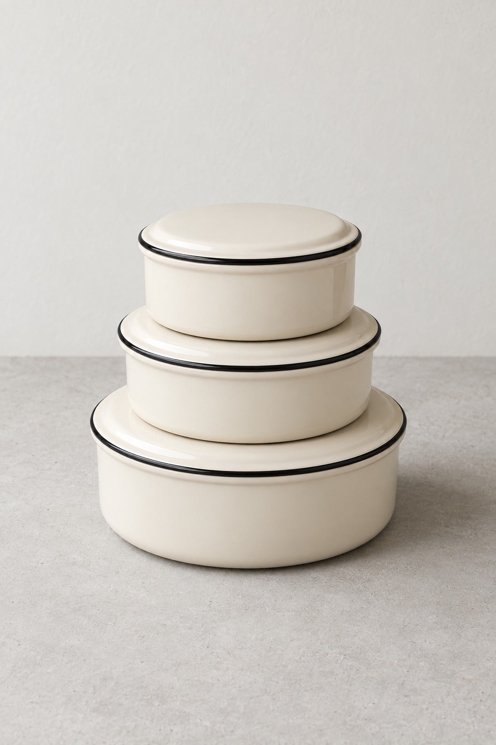 The Canister, 01 front